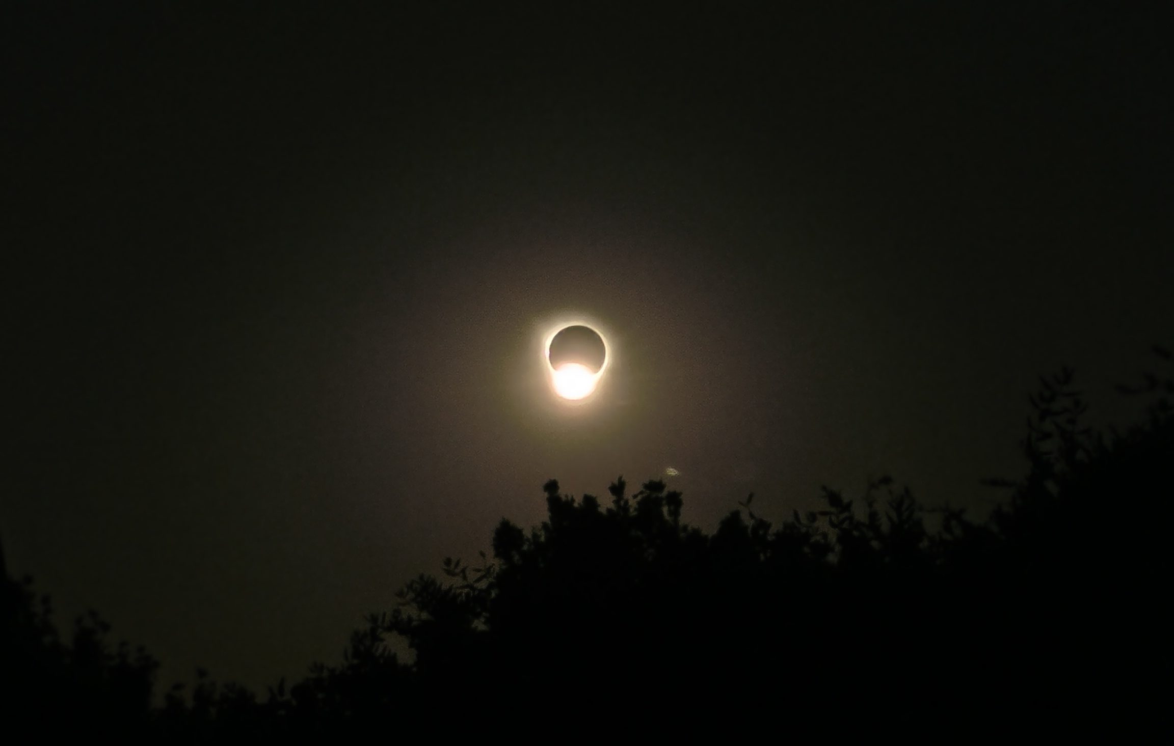 Eclipse solar del 12 de agosto de 2026, fotografía propia.